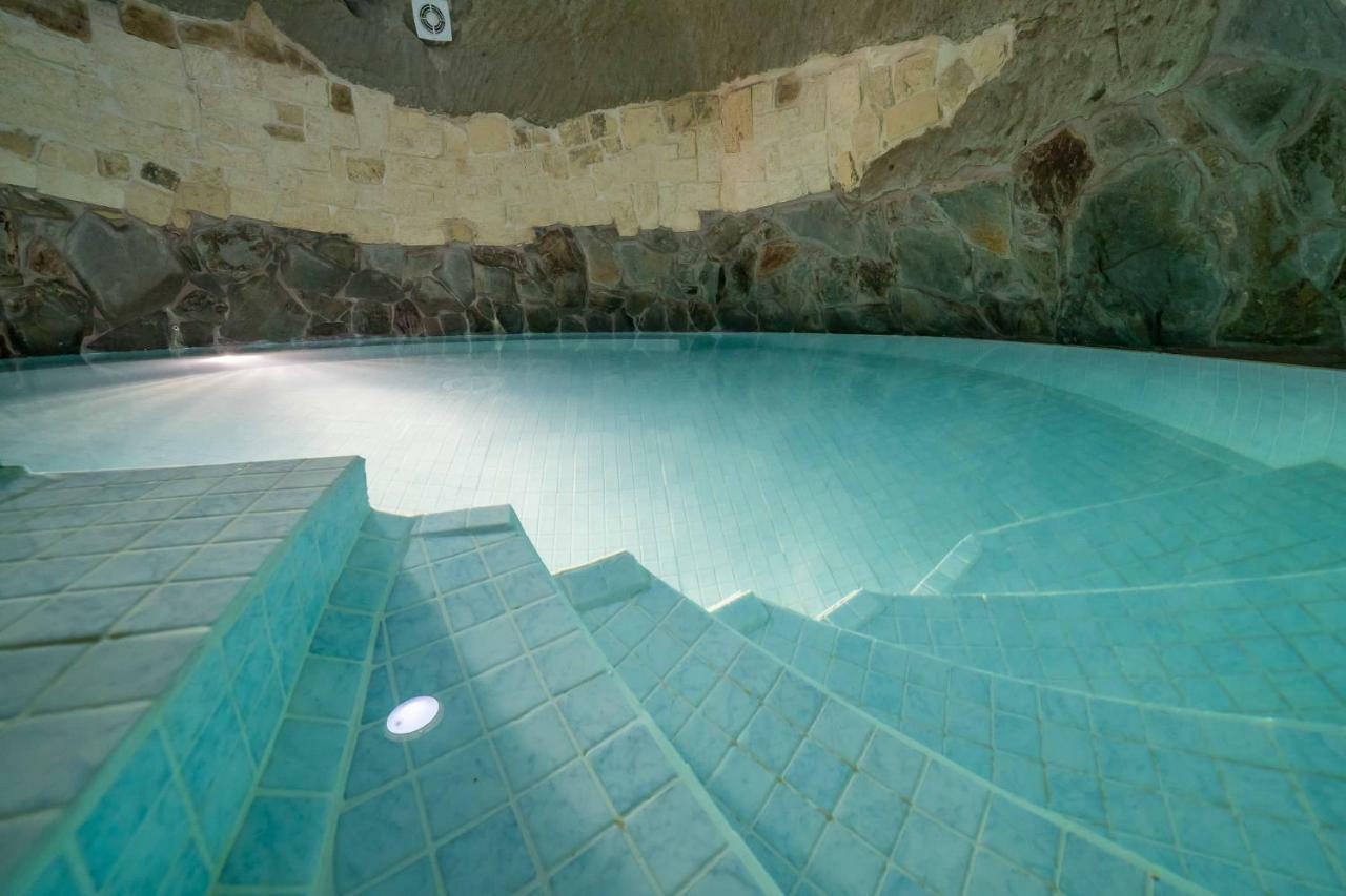 Ta Pinu Guesthouse Gharb  Bagian luar foto
